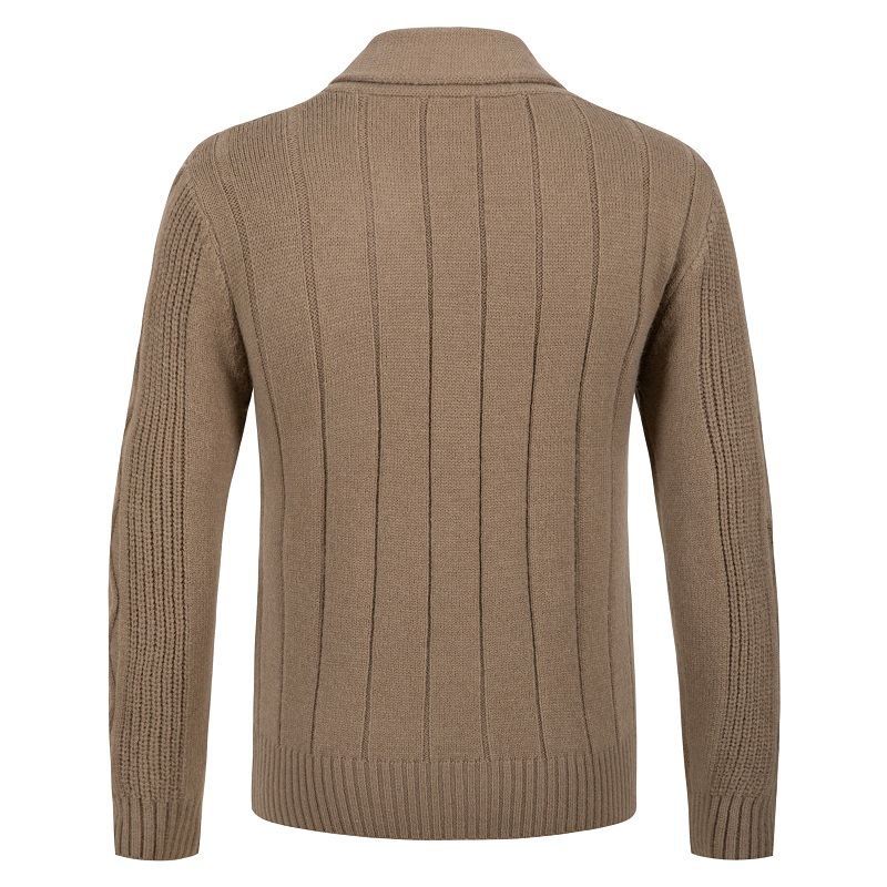 Herren Strickjacke mit modischem Zopfmuster und strukturierter Textur