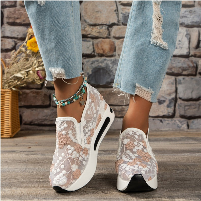 Damen Slip-On Sneaker mit floralem Design und gepolsterter Sohle R&B