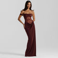 Damen Off-Shoulder Abendkleid mit raffinierten Spitzen-Applikationen und fließendem Material R&B