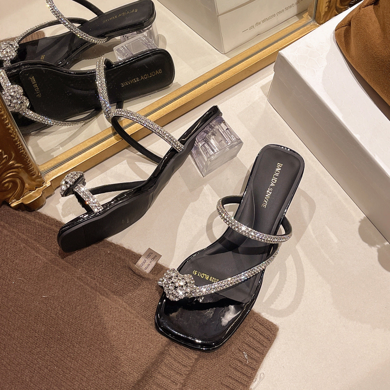 Damen Elegante Riemchen-Sandalen mit funkelndem Blockabsatz
