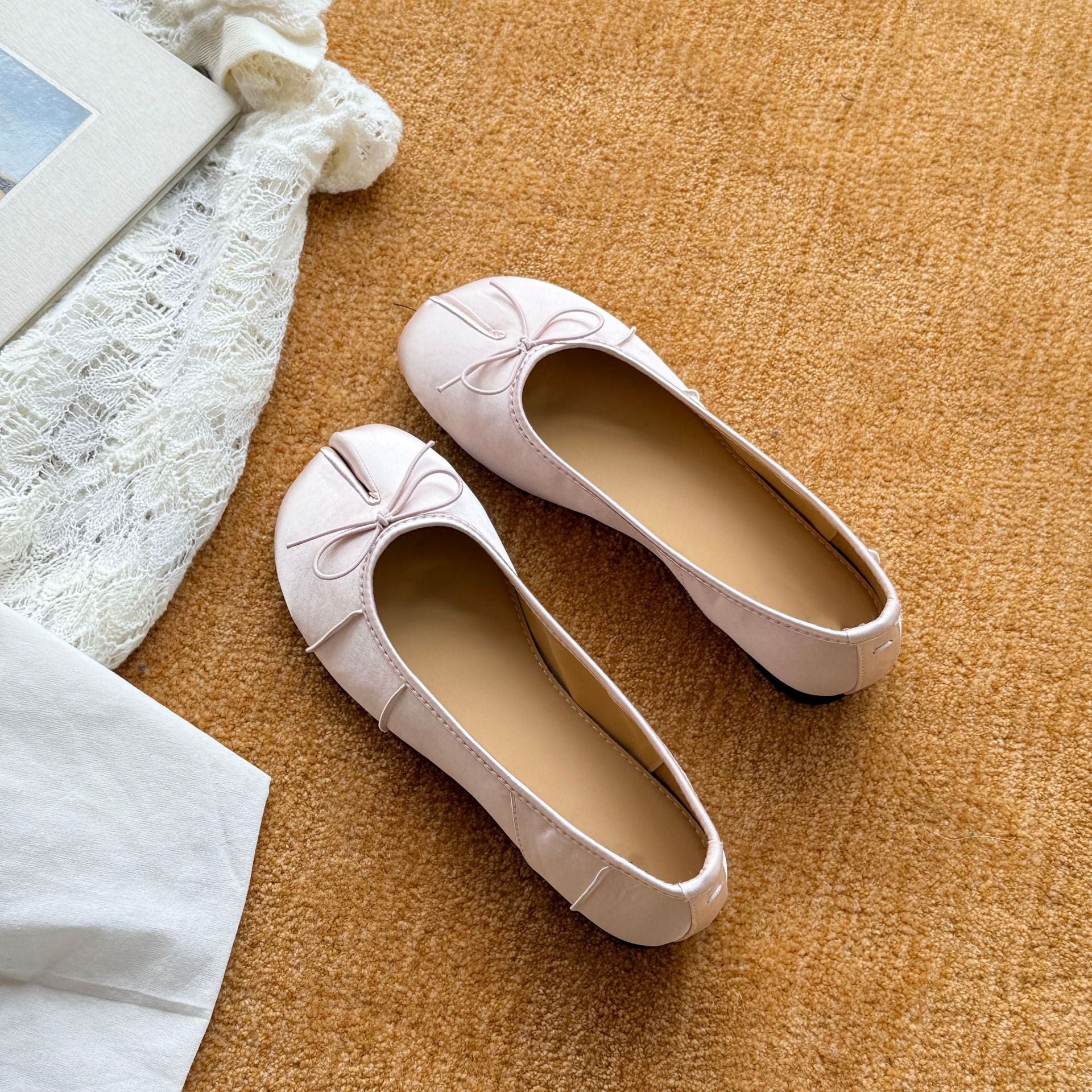 Damen Komfortable Ballerinas mit dekorativem Schnitt