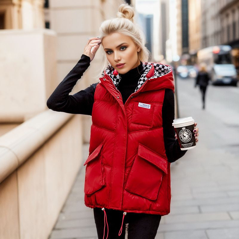 Damen gesteppte Winterweste mit verstellbarer Kapuze und praktischen Taschen R&B