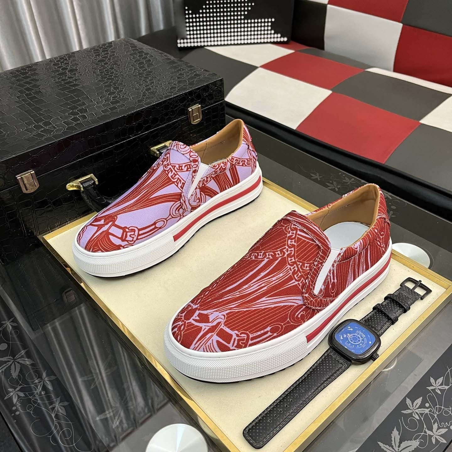 Damen Slip-On Sneakers mit elegantem Design R&B