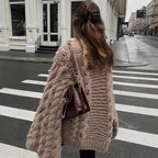 Damen Grobstrickpullover mit oversized Schnitt und kunstvollem Zopfmuster R&B