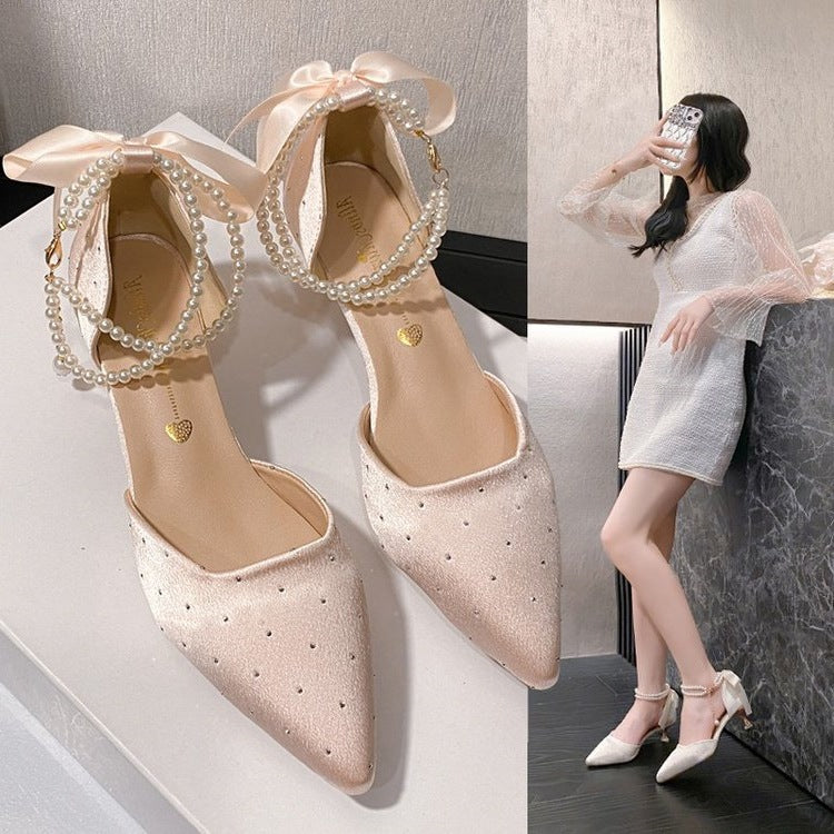 Damen elegante Pumps mit perlenverziertem Riemchen R&B