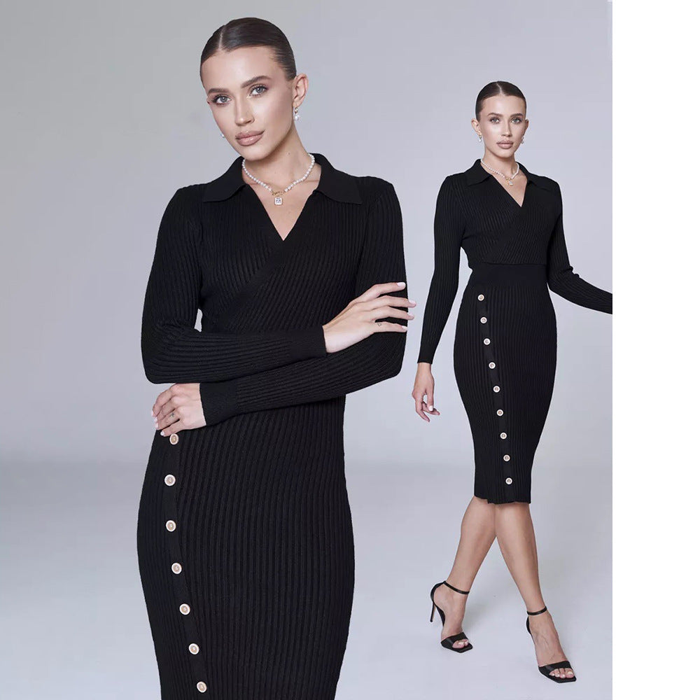 Damen Strickkleid mit elegantem Kragen und Knopfdetail R&B