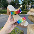 Damen Plateau-Sandalen mit regenbogenfarbenem Glanz und bequemem Absatz R&B