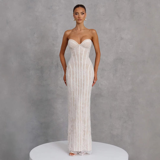 Damen Hochzeitskleid mit elegantem trägerlosen Design und luxuriösem Tüllabschluss R&B
