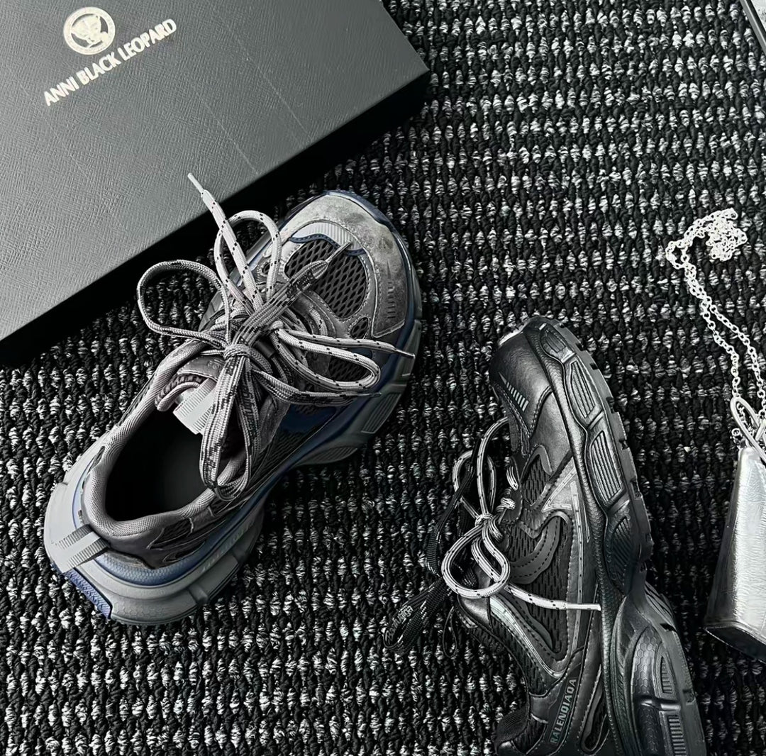 Damen Sportliche Sneakers mit robustem Sohlenprofil und atmungsaktivem Obermaterial R&B