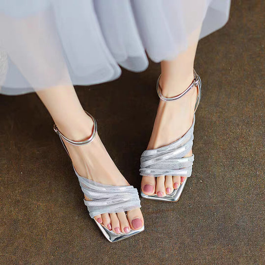 Damen Riemchen-Sandalen mit elegantem Wickeldesign R&B