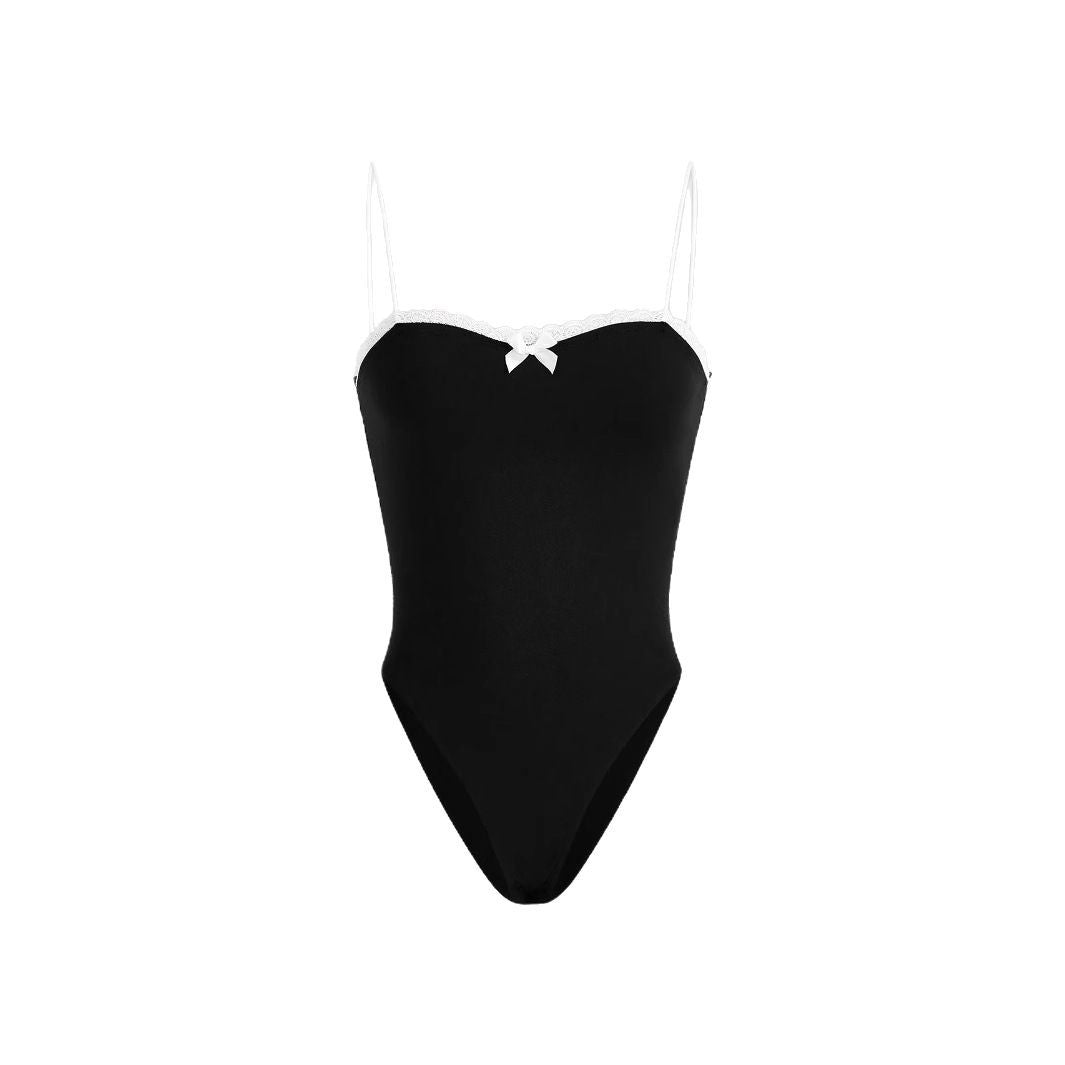 Damen eleganter Badeanzug mit Spitzenrand und Trägern R&B