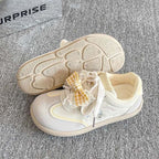 Damen Verspielte Sneakers mit Rüschendetail und bequemer Dämpfung R&B