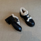 Damen gefütterte Clogs mit dekorativen Schnallen und weichem Kunstfellkragen R&B
