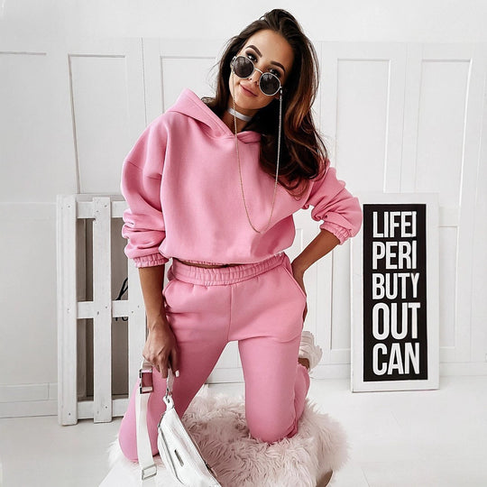 Damen Jogginganzug mit modernem Schnitt und lässigem Hoodie-Stil R&B