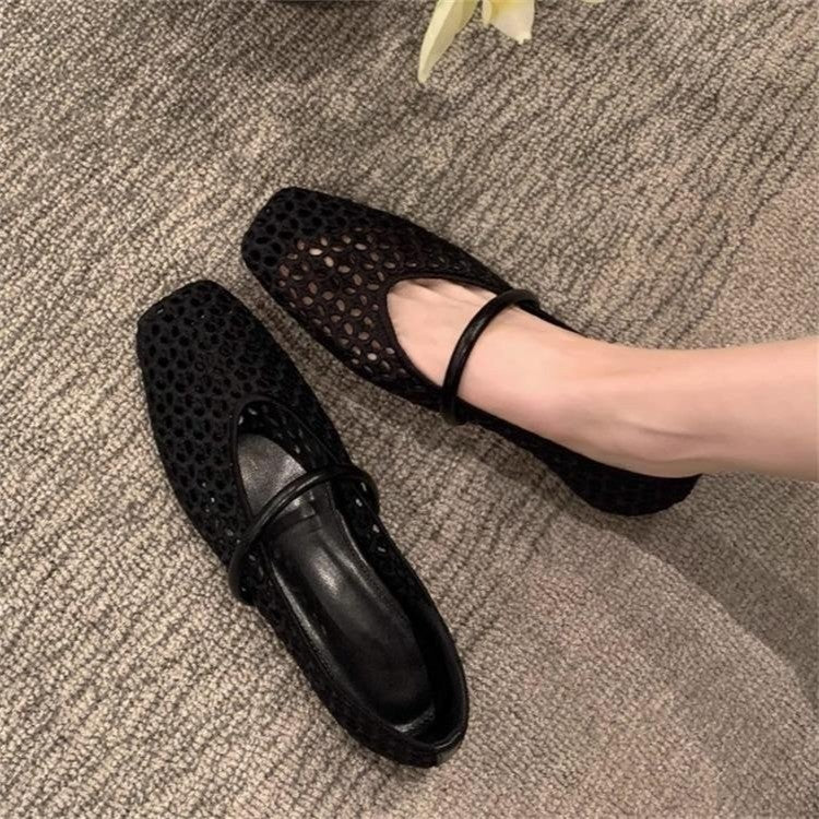 Damen Ballerina mit elegantem Riemchen