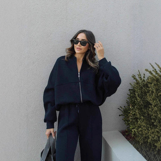 Damen Komfortabler und stilvoller Hosenanzug mit oversized Oberteil R&B
