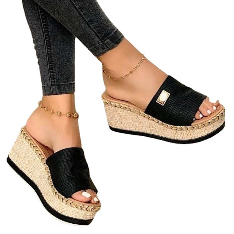 Damen Wedge-Pantoletten mit elegantem Flecht-Design und komfortabler Sohle R&B