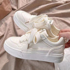 Damen Sneaker mit einzigartigem Schnürsystem und ergonomischer Dämpfung R&B