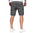 Herren sportliche Shorts mit seitlichen Taschen