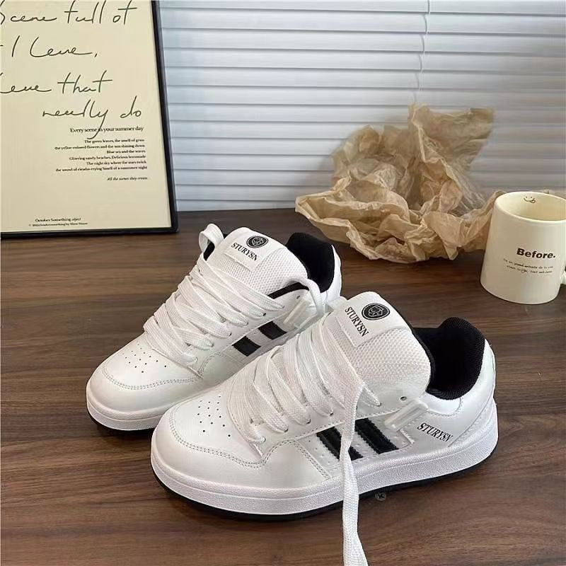 Damen Sportliche Sneakers im retro-inspirierten Design mit dämpfender Sohle R&B