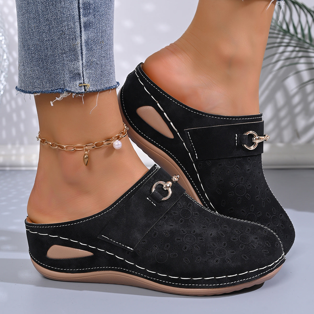 Damen Komfortable Clogs mit eleganter Verzierung R&B