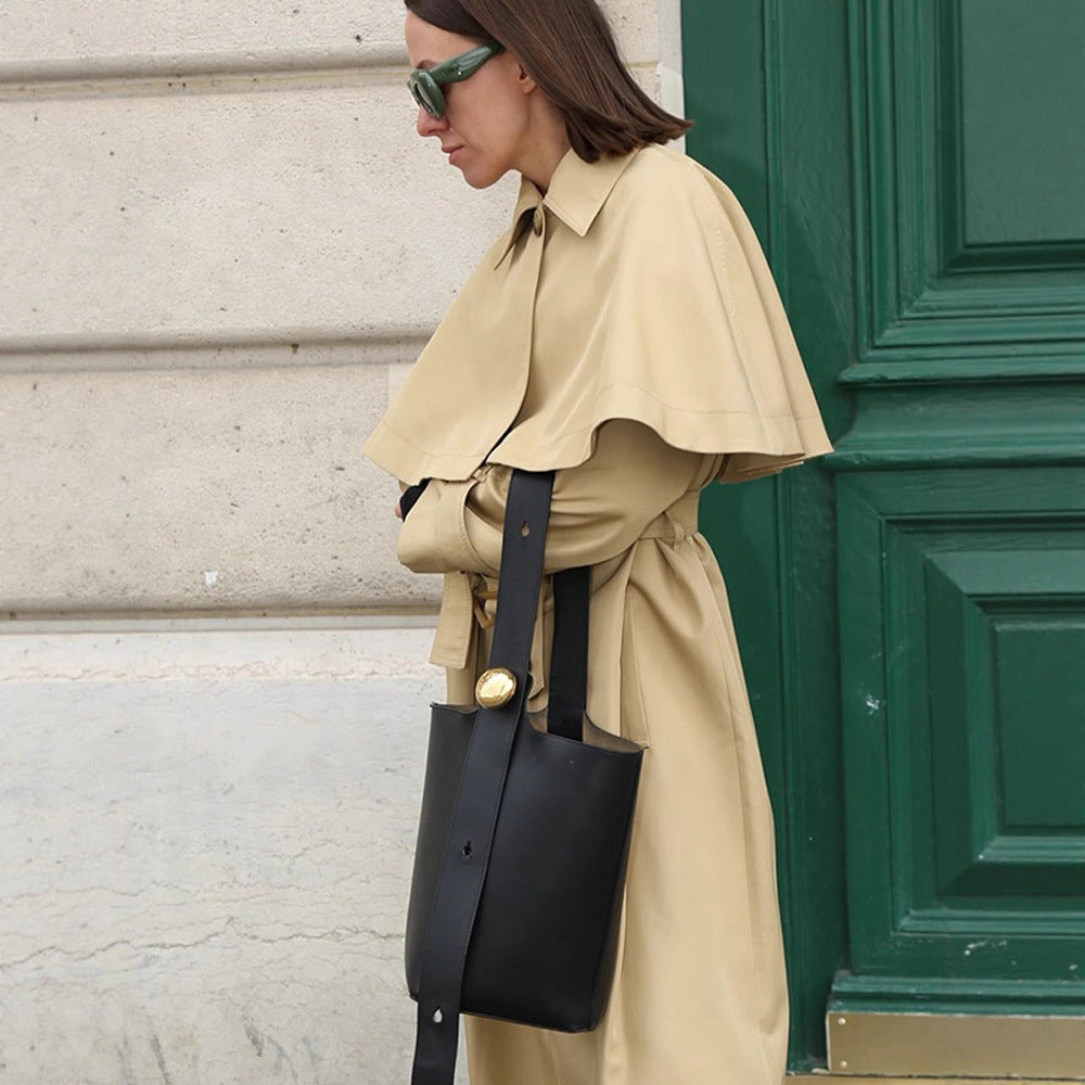 Damen trendiger Trenchcoat mit weit oversize Schnitt und abnehmbarer Kapuze R&B
