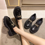 Damen komfortable Loafers mit schickem Metallaczent R&B