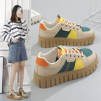Damen Plateau-Sneaker mit strukturiertem Sohlenprofil und modischem Design R&B