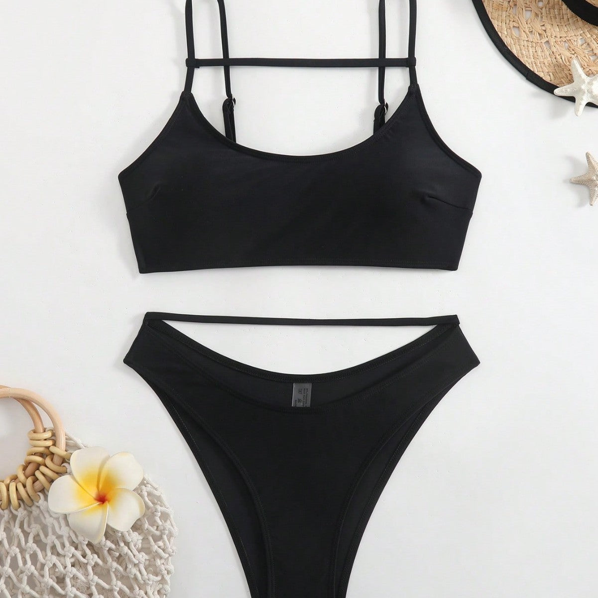 Damen Triangel-Bikini-Set mit innovativem Schnitt und verstellbaren Trägern R&B