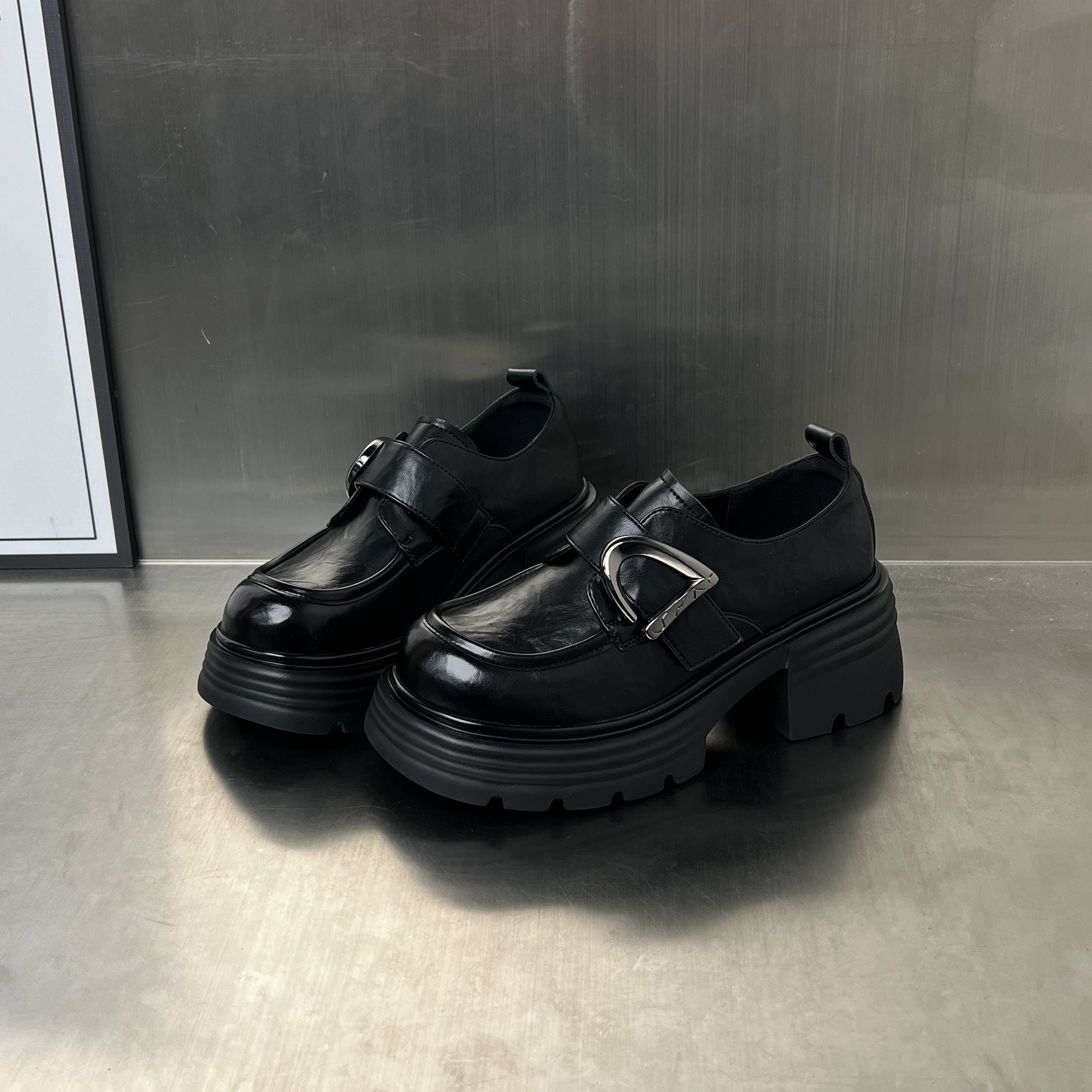Damen Chunky Loafers mit dekorativem Schnallenverschluss R&B