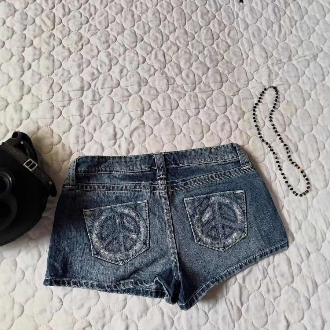 Damen Denim-Shorts mit distressed Details R&B