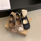 Damen Hausschuhe mit kleinem Schleifenakzent und elastischem Riemchen R&B