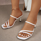 Damen nan minimalistische Sandalette mit drei schmalen Riemen, quadratischer Zehenform und femininem Trichterabsatz R&B