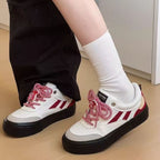Damen Sneaker im modernen Stil mit lässigem Design und atmungsaktiver Oberfläche R&B