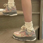 Damen Sneakers mit verspieltem Tiermotiv und dämpfendem Sohlenprofil R&B