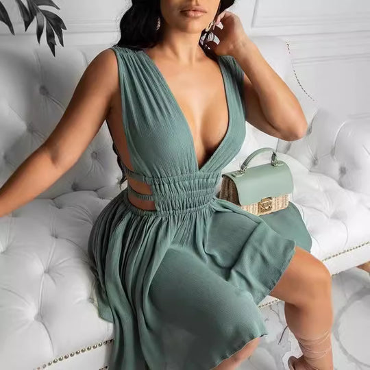 Damen Sommerliches Cut-Out Kleid mit V-Ausschnitt und Raffung R&B