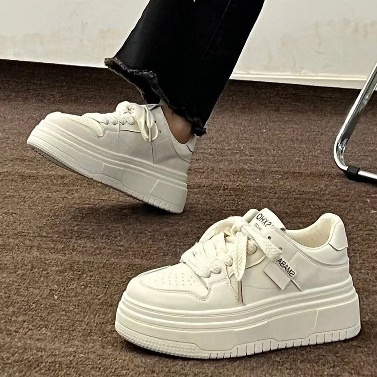 Damen Plateau-Sneaker mit modischem Design und bequemer Dämpfung R&B