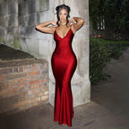 Damen Elegantes figurbetontes Abendkleid mit tiefem V-Ausschnitt und feierlichem Glanz R&B