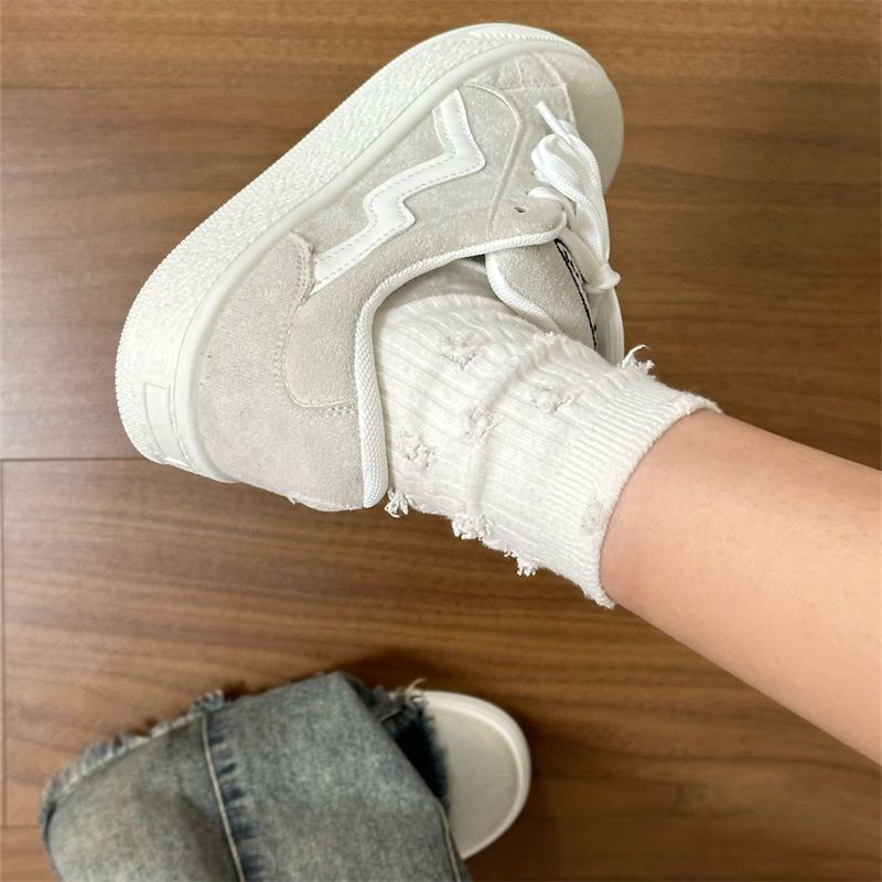 Damen Sneakers aus hochwertigem Wildleder mit rutschfester Sohle