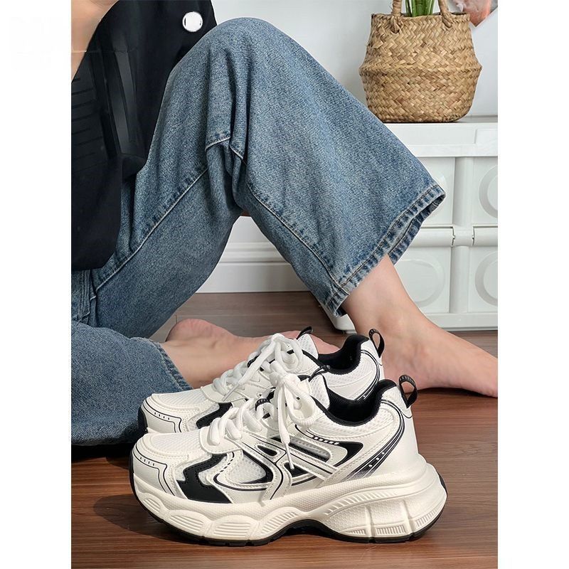 Damen Sportliche Sneakers mit atmungsaktivem Obermaterial und dämpfender Sohle