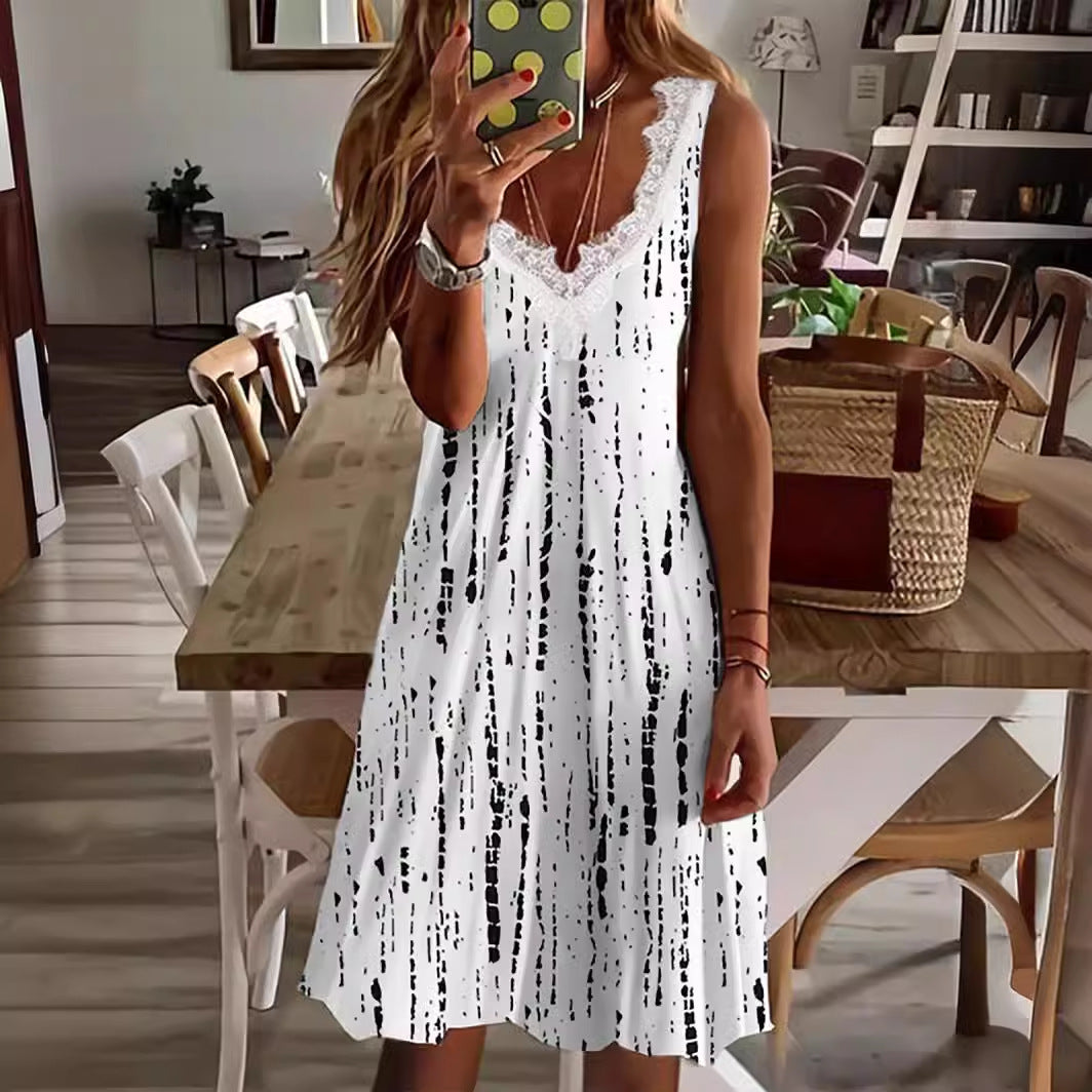 Damen Maxikleid mit Spitzenelementen und modernen Streifen R&B