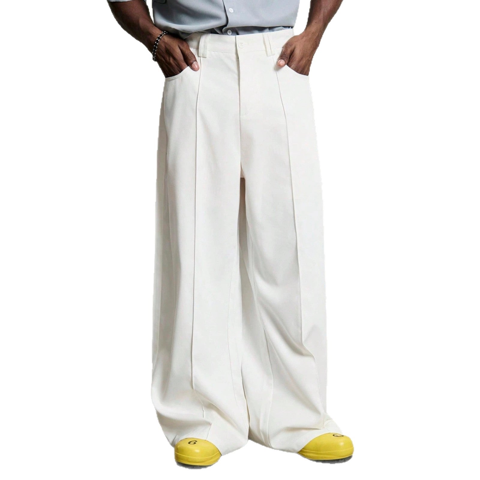 Herren nan weite Bundfaltenhose mit hoher Bundhöhe, präzisen Bügelfalten und seitlichen Eingrifftaschen R&B
