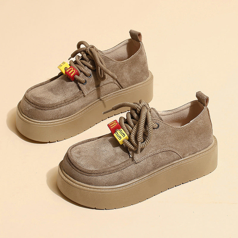 Damen Plateau-Schnürschuhe aus Wildleder mit attraktiven Details R&B