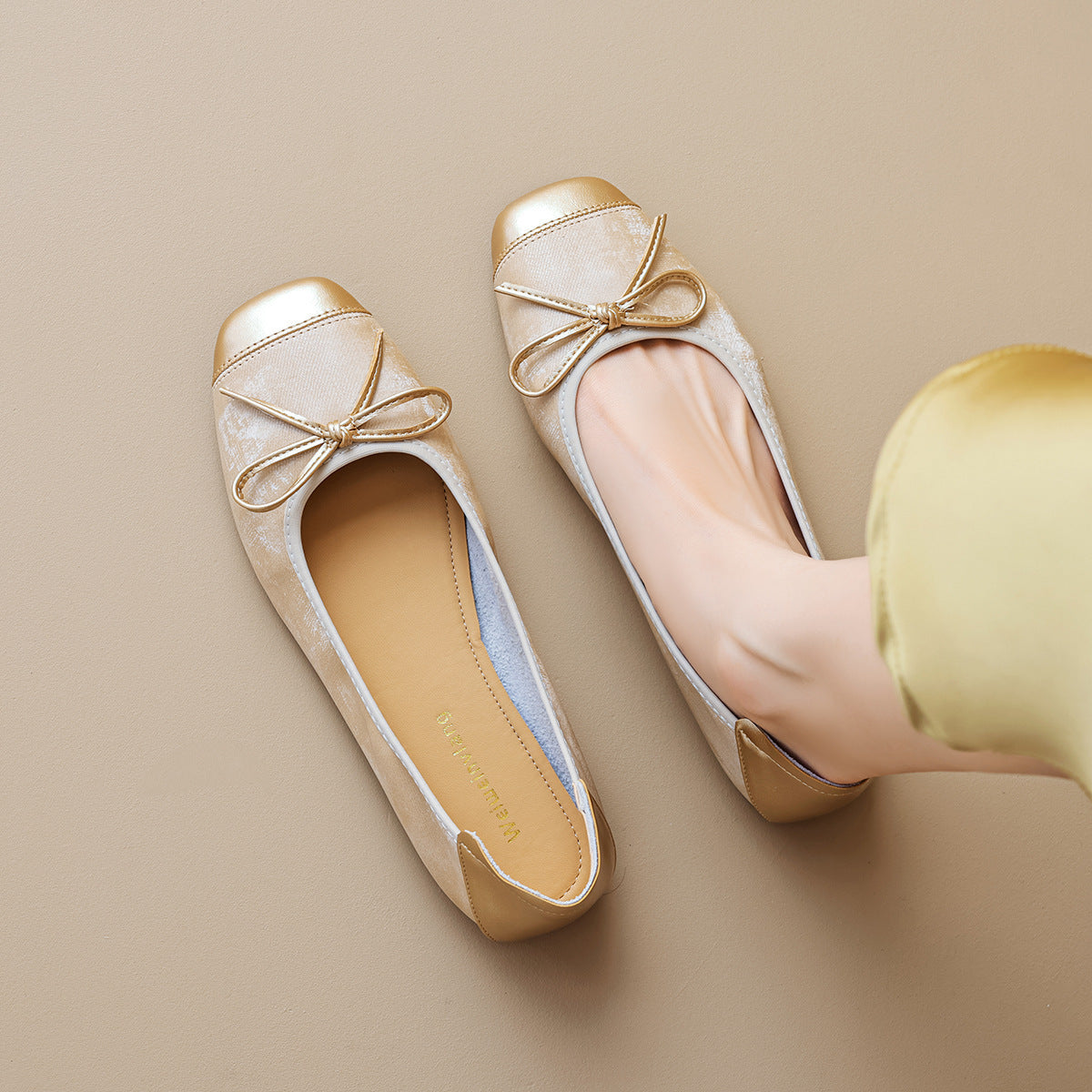 Damen Ballerinas mit schimmerndem Schleifenakzent