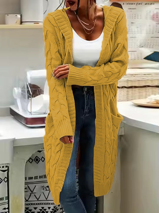 Damen Strickjacke im lässigen Langschnitt mit Zopfmuster und praktischen Taschen R&B