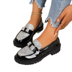 Damen Modische Loafer mit Glitzerdetail und metallischem Akzent R&B