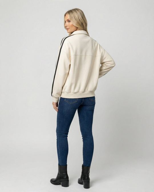 Damen sportlich-elegante weite Reißverschlussjacke mit Hemdkragen, Eingrifftaschen und kontrastierenden Ärmelstreifen R&B
