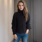 Damen Strickpullover mit hohem Kragen und strukturierter Zopfoptik R&B
