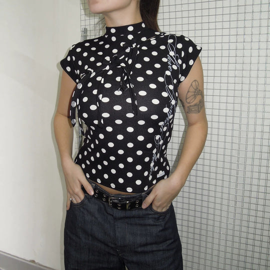 Damen Modisches T-Shirt mit asymmetrischem Schnitt und kreativem Druck R&B
