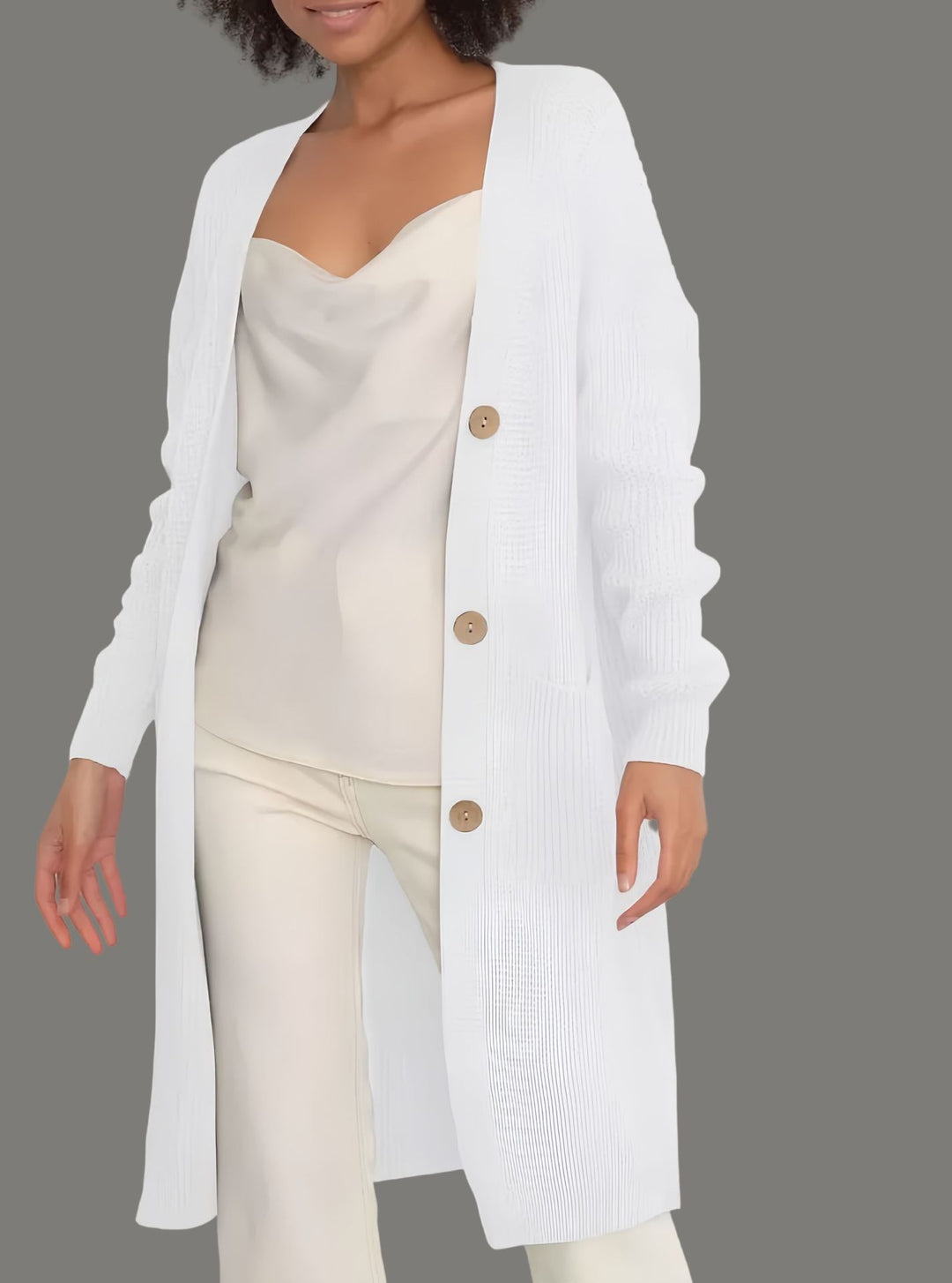 Damen Strickjacke mit hochwertigen Knöpfen R&B